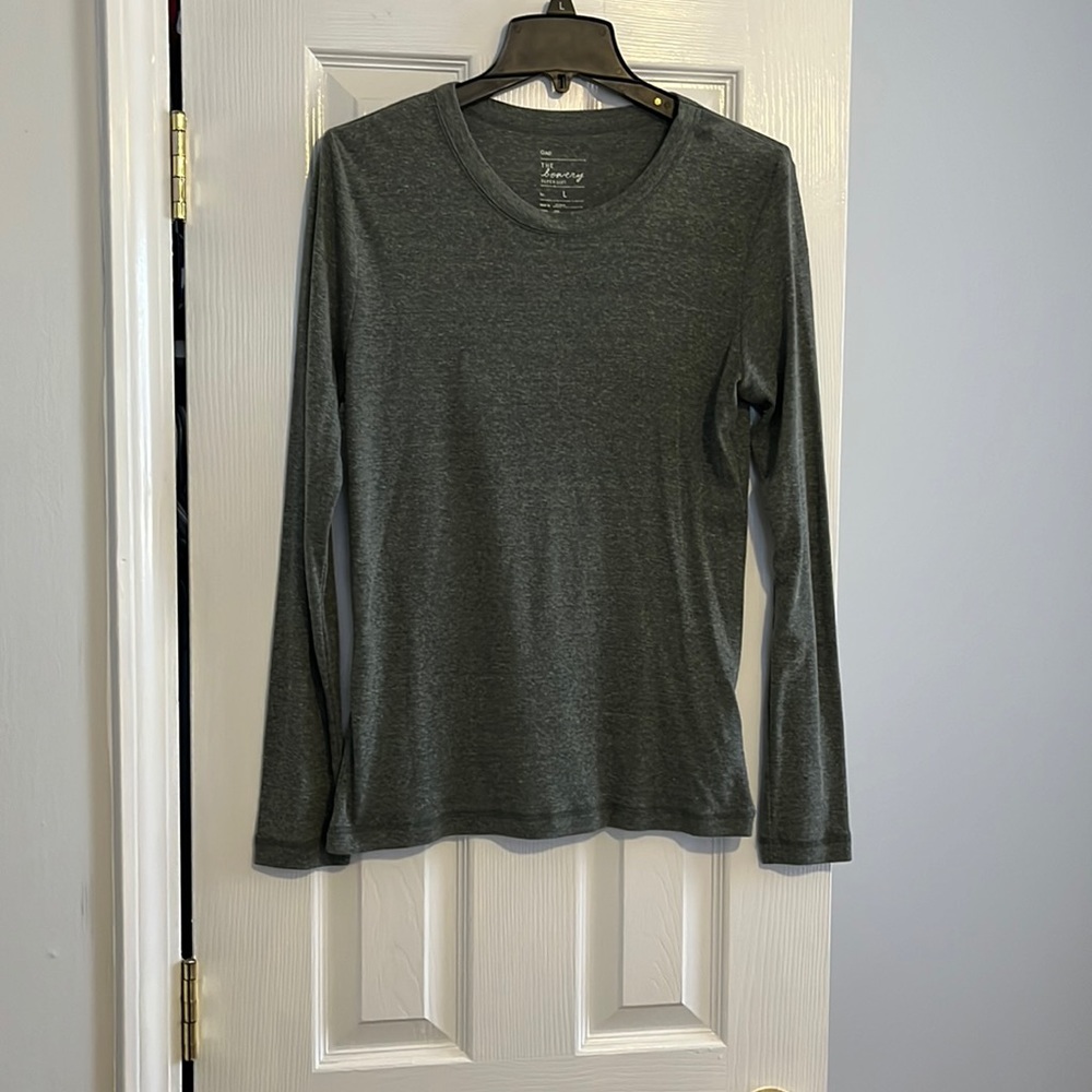 Women’s T-shirt
